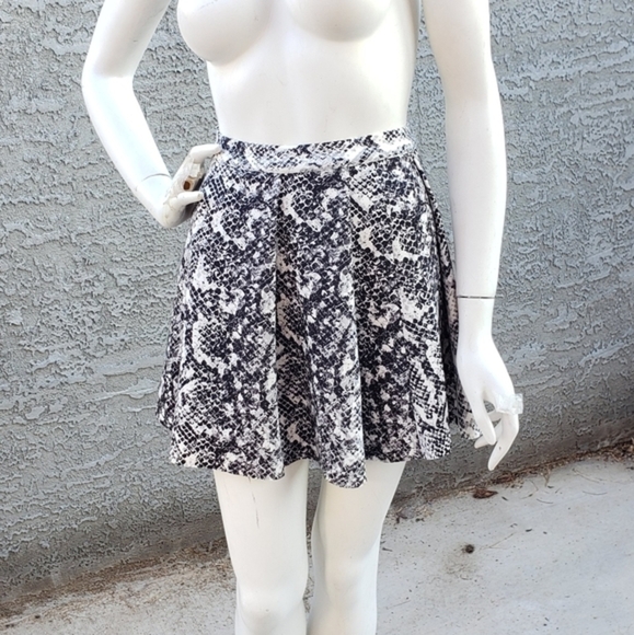 Abercrombie Fitch Size XS‎ Skirt BPleated Mini Part - Picture 3 of 8